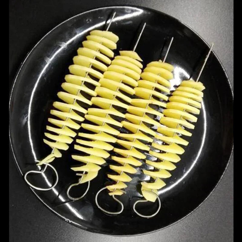 Coupe-pommes de terre en forme de spirale