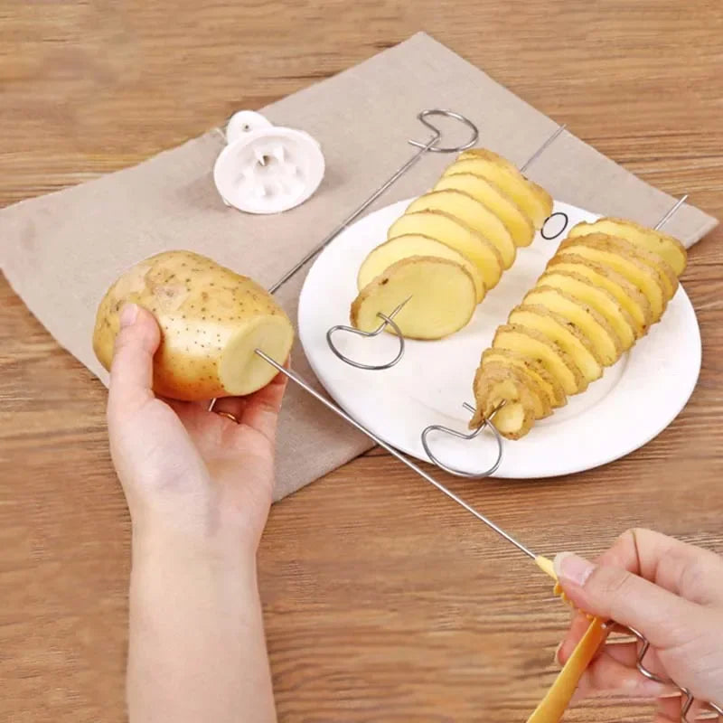 Coupe-pommes de terre en forme de spirale